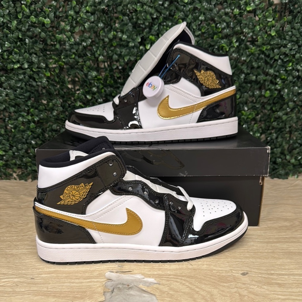Nike Air Jordan 1 Mid Se Patent Black White Gold - M10